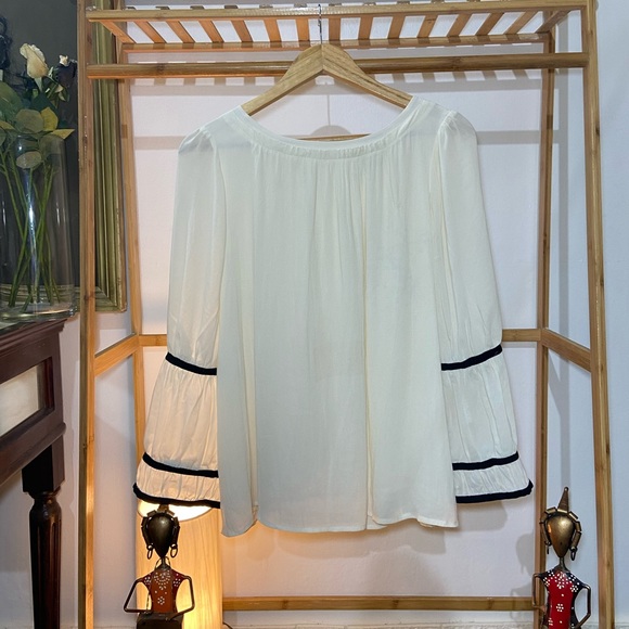 Ann Taylor Tops. Size- M - Picture 7 of 14